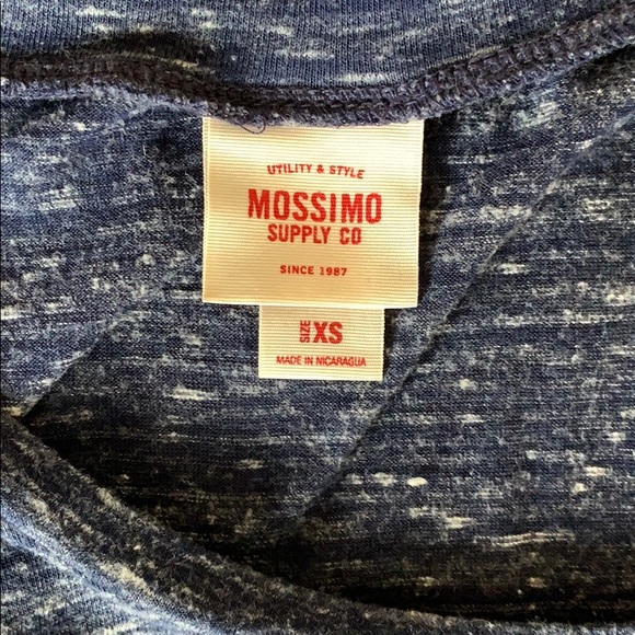 Mossimo Blue Top - Picture 2 of 3